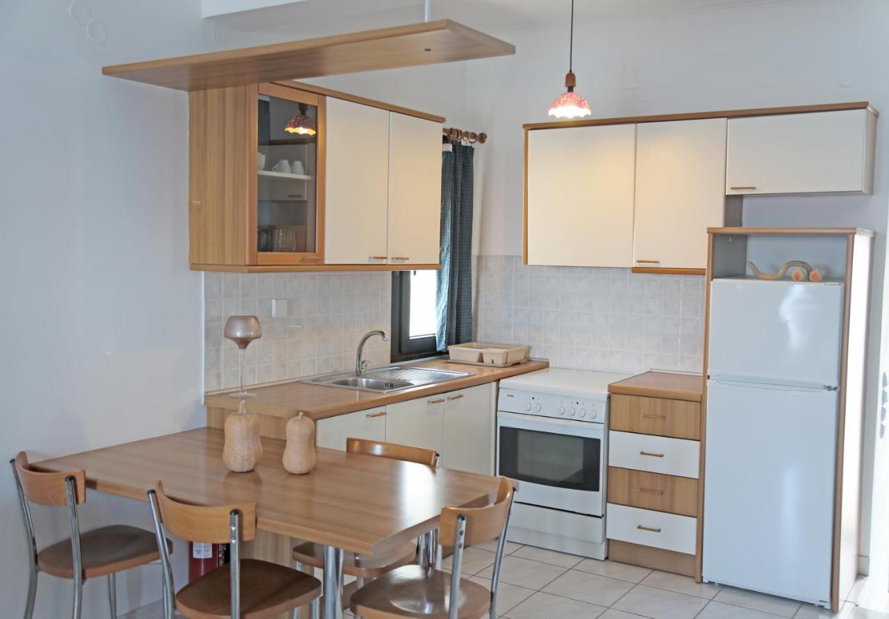 Βlue Comfort Apts-Sitia Lejlighed Eksteriør billede